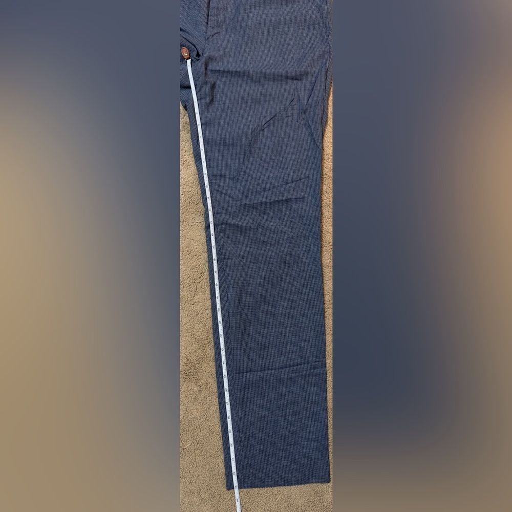 Hugo Boss Never Worn Dress Pant View 5